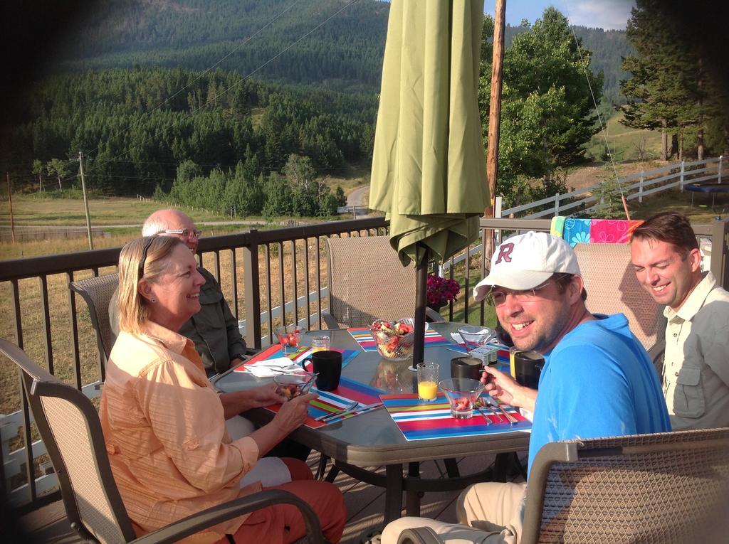 Burmis Bed And Bales Bed & Breakfast Bellevue Стая снимка