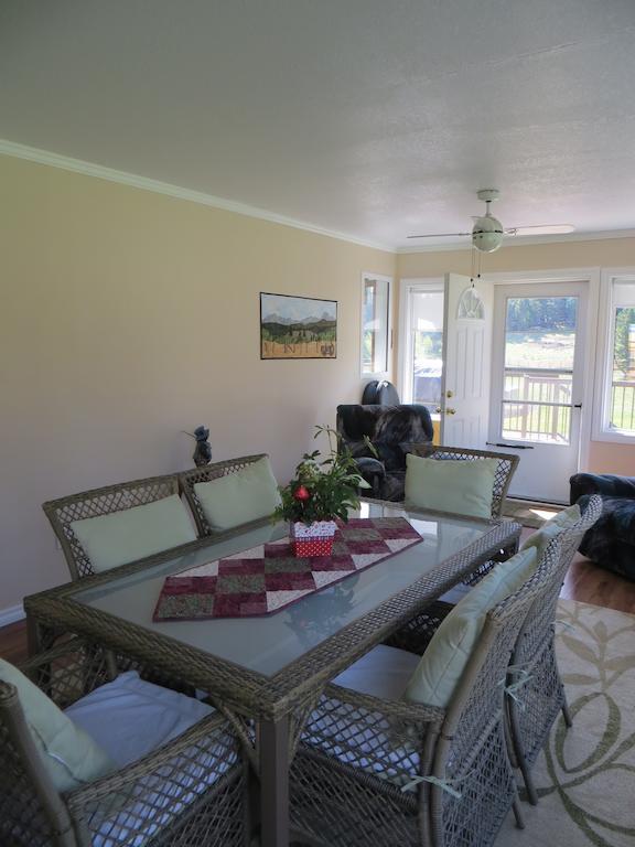 Burmis Bed And Bales Bed & Breakfast Bellevue Екстериор снимка